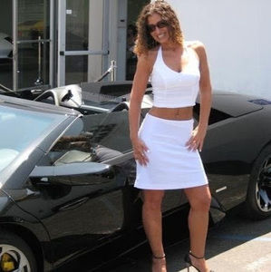 Meet your Posher, Elisa